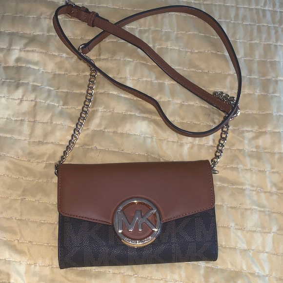 Michael Kors Brown Crossbody Bag - Picture 1 of 16